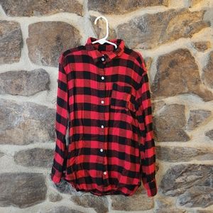 Girls red and black plaid flannel shirt